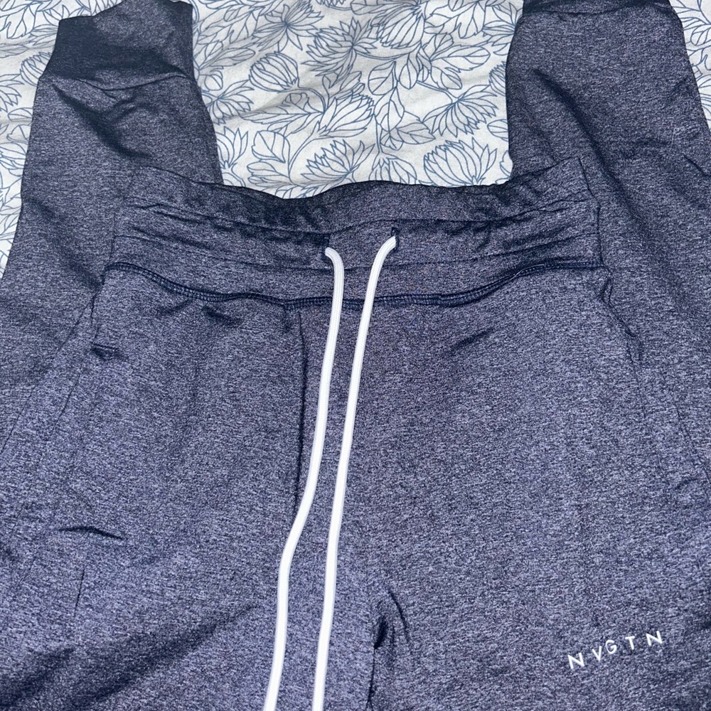 NVGTN jogger